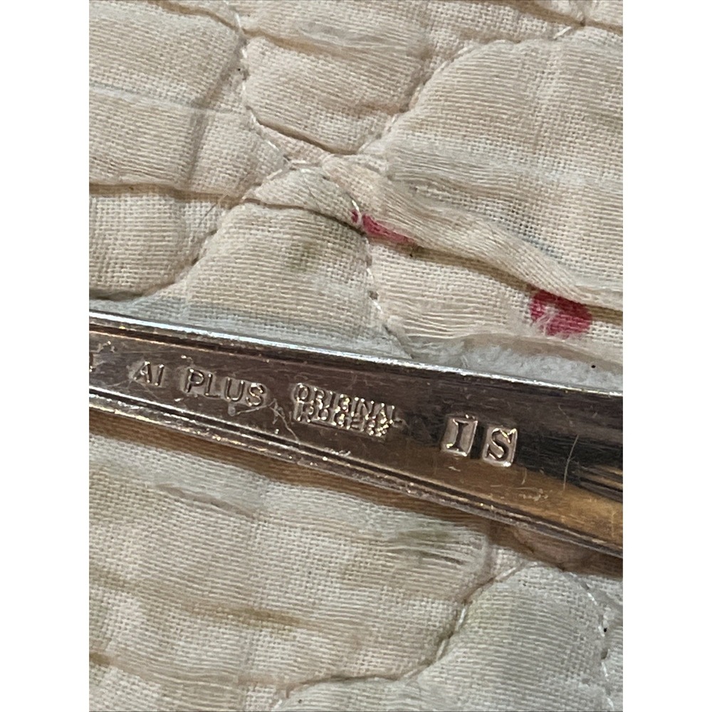 Vintage Tupperware Rose WM Rogers Silverplate Pierced Serving Spoon 8.5" - Picture 5 of 6